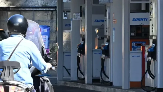 Aumento del prezzo della benzina, elettricità e gas: situazione attuale.